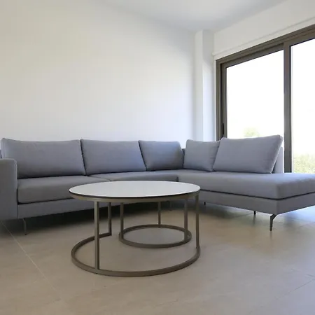 Phaedrus Living Serenity Waves No20 * Larnaca